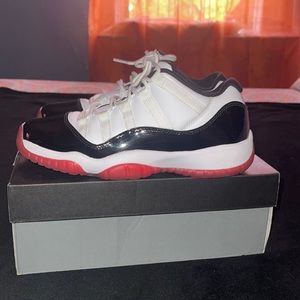 Boys Air Jordans Retro 11